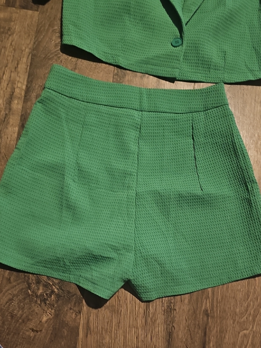 Green Shirt Short Set Salanta Waffle Textured Small Size 4 Summer Romper - Picture 7 of 8